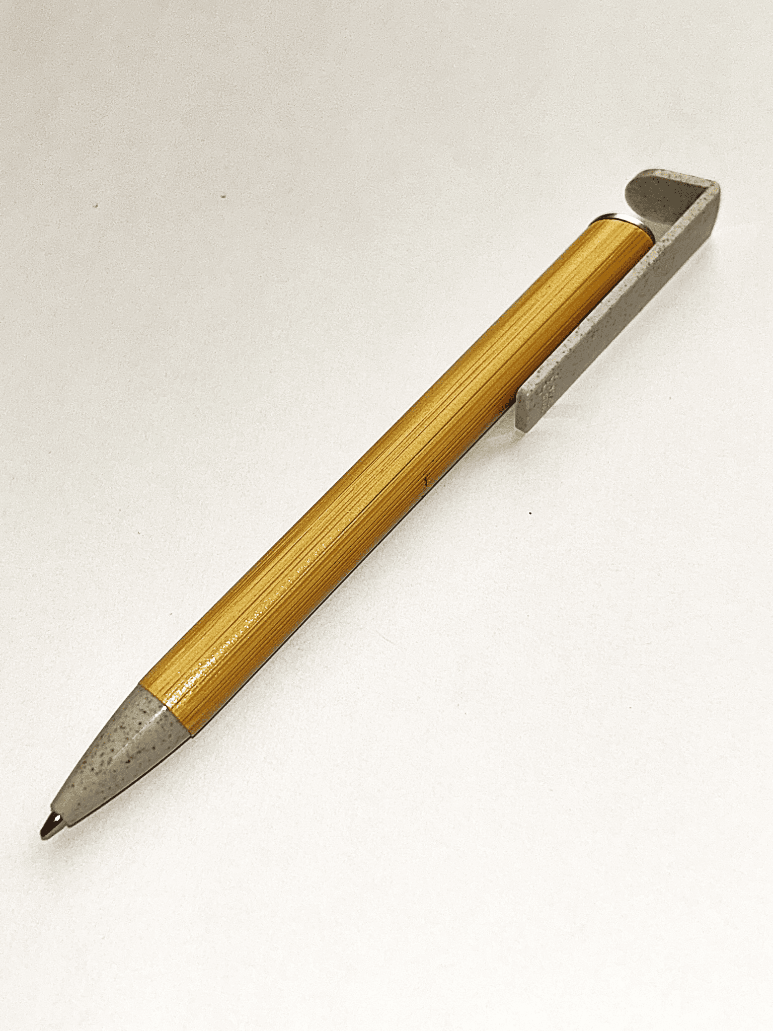 ESFERO BAMBOO PORTA CELULAR