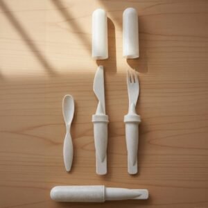 JUEGO DE CUBIERTOS CON TAPA